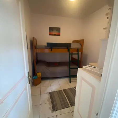 Apartman Sleeps 2 With Balcony Kálymnos